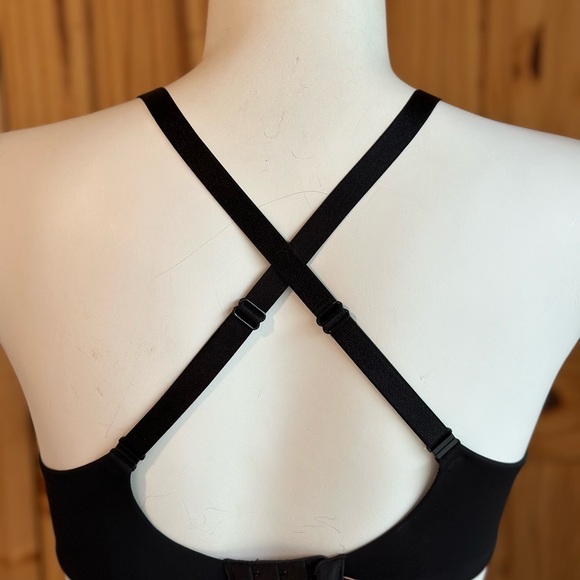 Adjustable Victorias Secret Push Up Bra - Picture 5 of 5